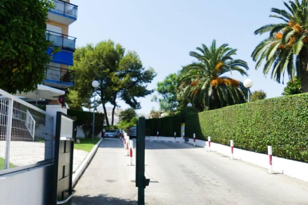 HOLIDAY RENTALS PISCINA, PLAYA PARKING a 5 min caminando del PUERTO DE Benalmádena Esterno foto